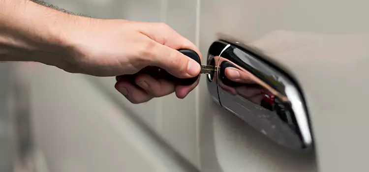 Why Choose Our Auto Locksmith Team in Charleston, IL?