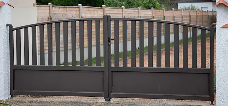Advanced Gate Solutions in Charleston, IL